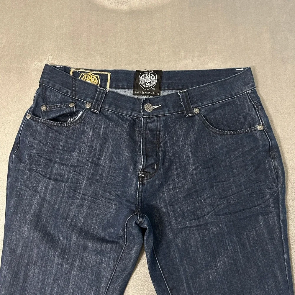 Rock & Republic Jeans Mens 35 Taylor Straight Leg Embroidered Flap Pockets 37x30